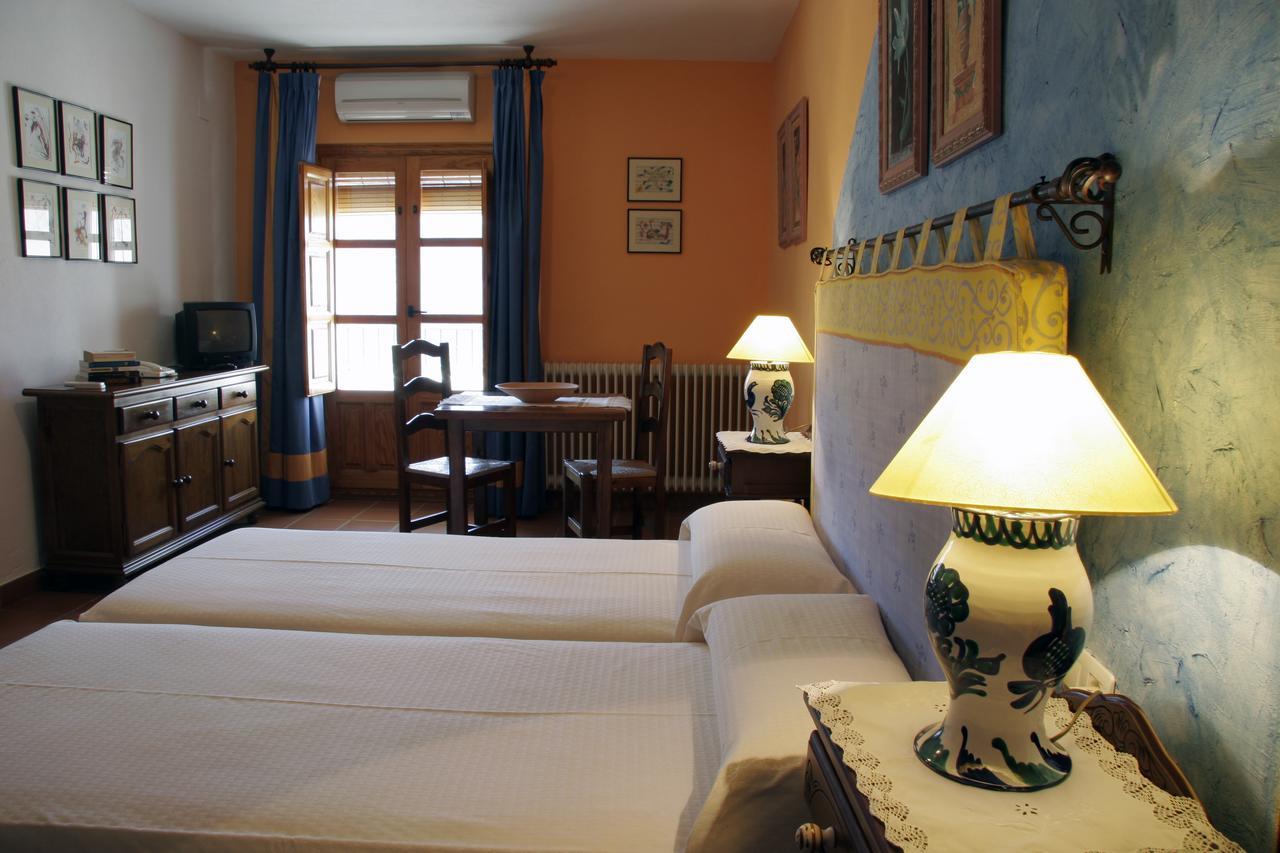 Hotel De 2*